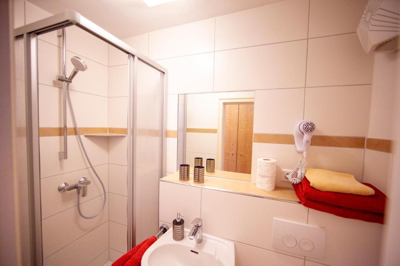 Pension Pastoriushaus Бад-Виндсхайм Экстерьер фото